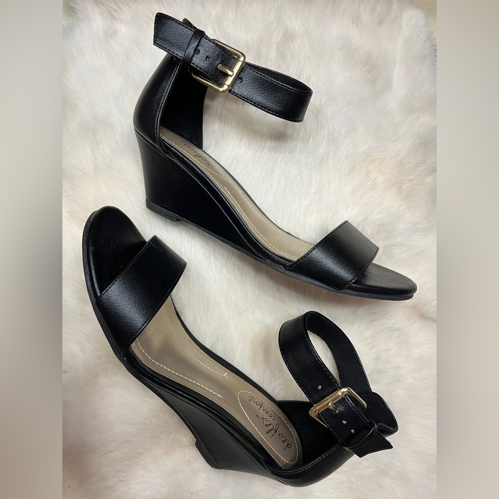 Black Wedge Sandals